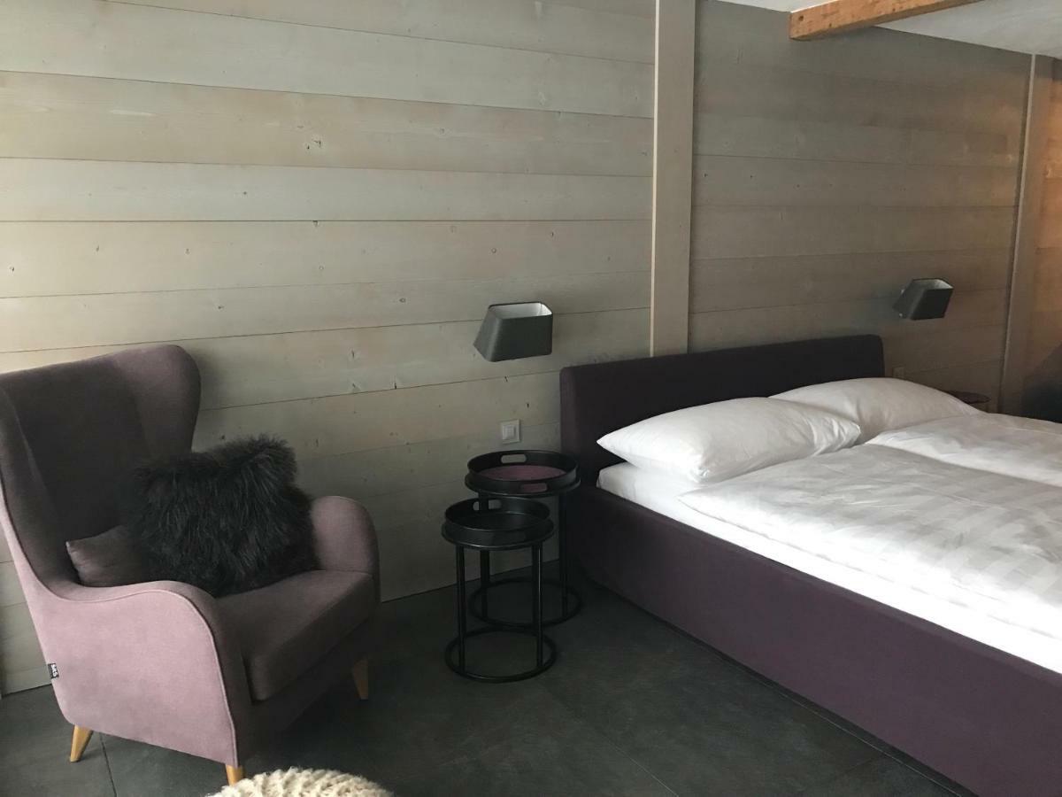 Charly Studio In Gstaad Ngoại thất bức ảnh
